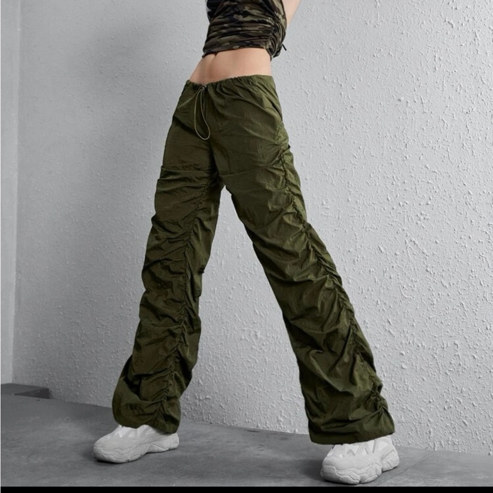 y2k baggy pants